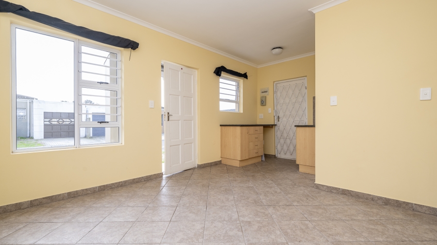 2 Bedroom Property for Sale in Sunset Glen Western Cape